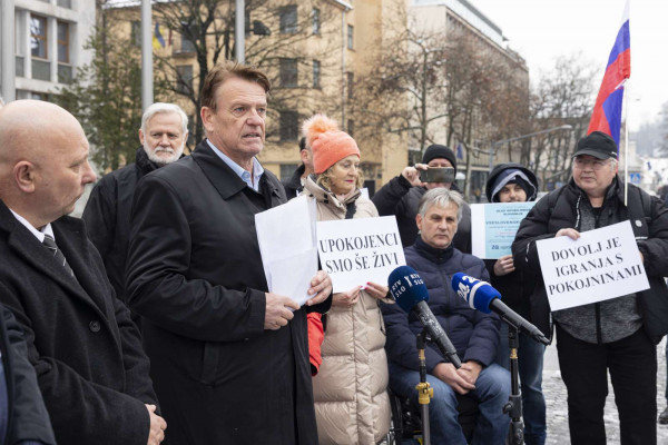 Zevnikova in Rupar o vseslovenskem protestu upokojencev